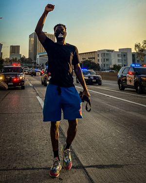 Image post by @bellikemike on Instagram