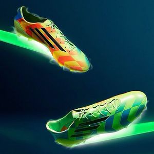 Image post by @soccerdotcom on Instagram