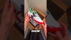 Video post by @sidelineswapfootball on YouTube