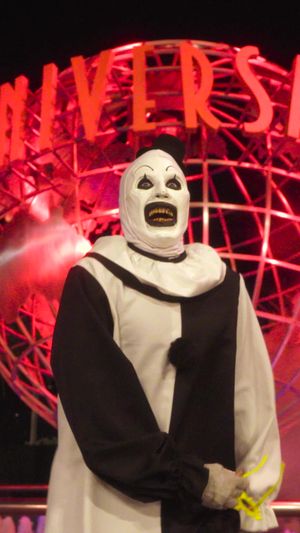 Video post by @halloweenhorrornights on TikTok