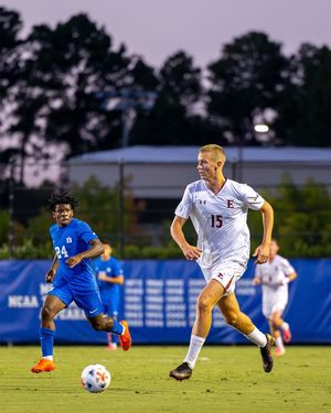 Image post by @elonmsoccer on Instagram