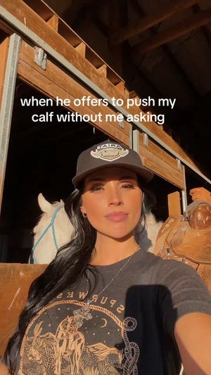 Image post by @Rodeo Girlies Club on Facebook