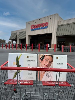 Image post by @burke_williams on Instagram