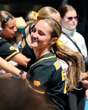 Image post by @iowasoftball on Instagram