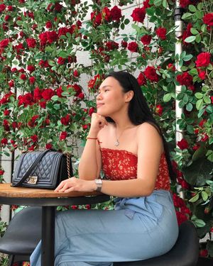 Image post by @almondbata on Instagram