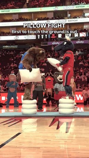 Video post by @TexansTORO1 on Facebook