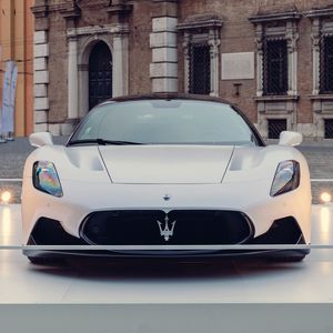 Image post by @Maserati_HQ on Twitter