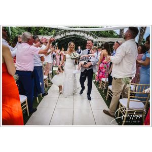 Image post by @gary.tapp.yourweddingmoments on Instagram