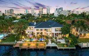 Image post by @ranarealtymiami on Instagram