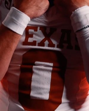 Image post by @texasfootball on Instagram