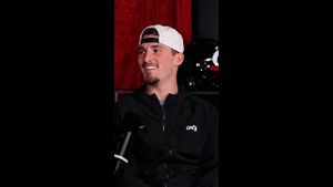 Video post by @cincinnatibearcats on YouTube