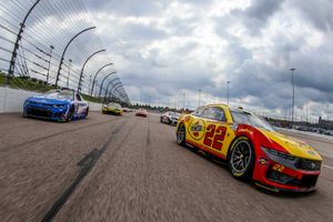 Image post by @joeylogano on Instagram