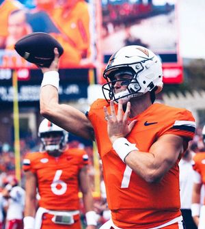 Image post by @uniswag on Instagram