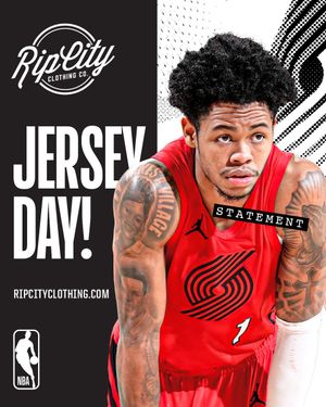 Image post by @trailblazers on Twitter