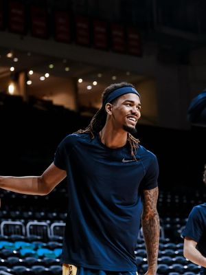 Image post by @calmbball on Instagram