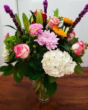 Image post by @flowergardenatl on Instagram