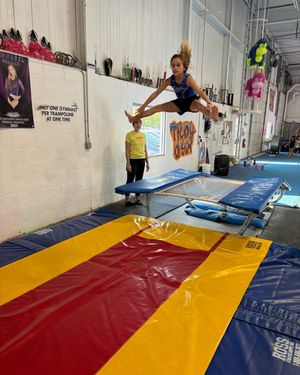 Image post by @TroyGymnastics on Facebook