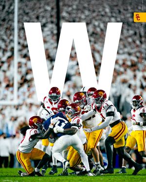 Image post by @uscfb on Instagram