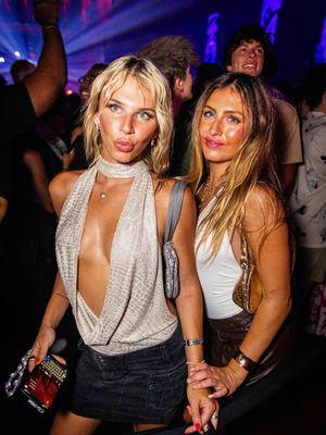 Image post by @tunnelchicago on Instagram