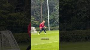 Video post by @maartenpaes01 on YouTube