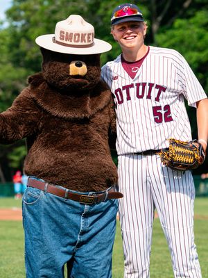 Image post by @cotuitkettleers on Instagram