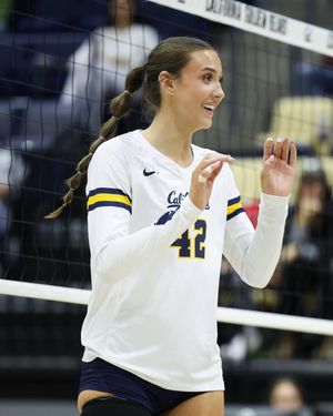 Image post by @calvolleyball on Instagram