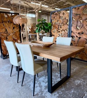 Image post by @homedesignstoremiami on Instagram