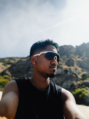 Image post by @nav.visuals on Instagram