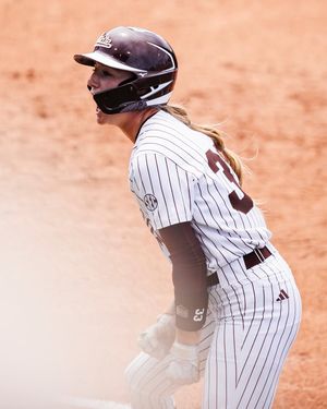 Image post by @hailstatesb on Instagram