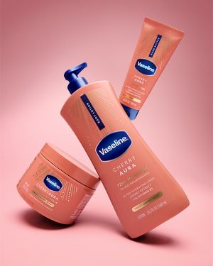 Image post by @vaselinebrand on Instagram