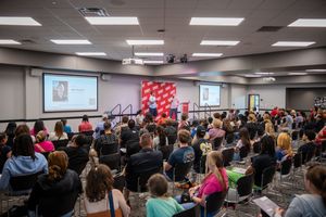 Image post by @uindy on Instagram