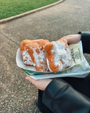 Image post by @goodeatswithamanda on Instagram