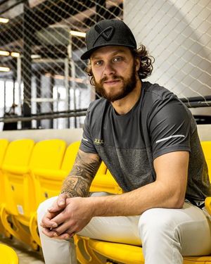Image post by @bauerhockeyuk on Instagram