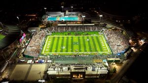 Image post by @hawaiiathletics on Instagram