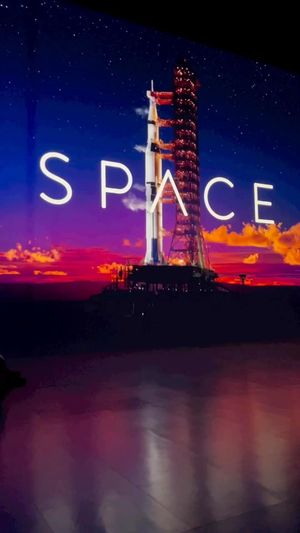 Video post by @IlluminariumLV on Facebook