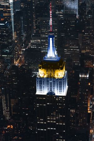 Image post by @EmpireStateBldg on Twitter