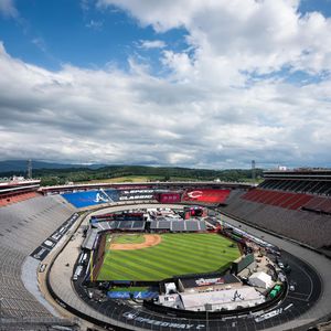 Image post by @reds on Instagram