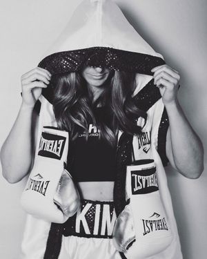 Image post by @kimklavel on Instagram