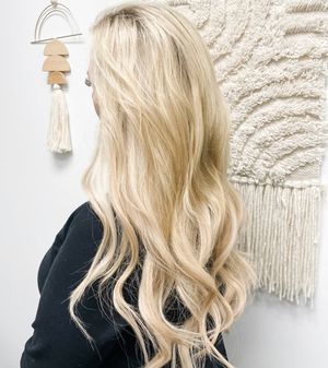 Image post by @srqhair on Instagram