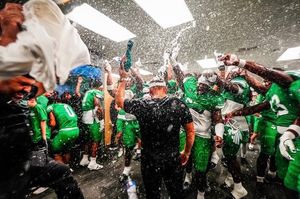 Image post by @bowlseason on Instagram