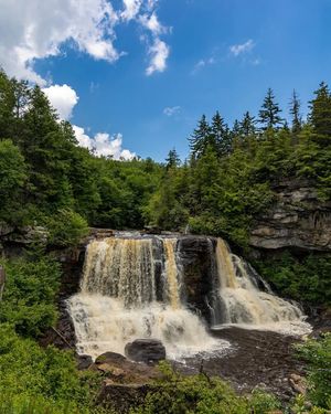 Image post by @Jshfoto on Facebook