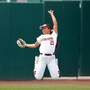 Image post by @stanfordsoftball on Instagram