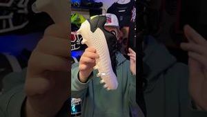 Video post by @Footballrs on YouTube