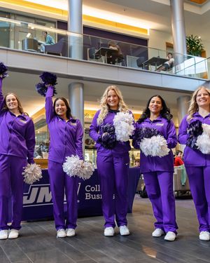 Image post by @jamesmadisonuniversity on Instagram