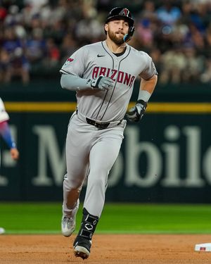 Image post by @dbacks on Instagram