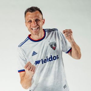 Image post by @dcunited on Instagram