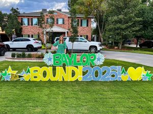 Image post by @cardmyyardelpaso on Instagram