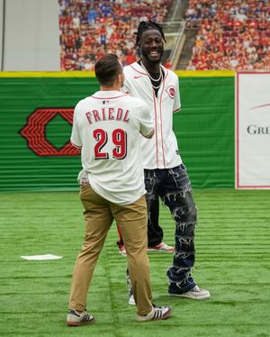 Image post by @reds on Instagram