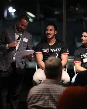 Image post by @gobearcatsbase on Instagram