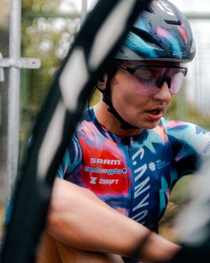 Image post by @wmncycling on Instagram